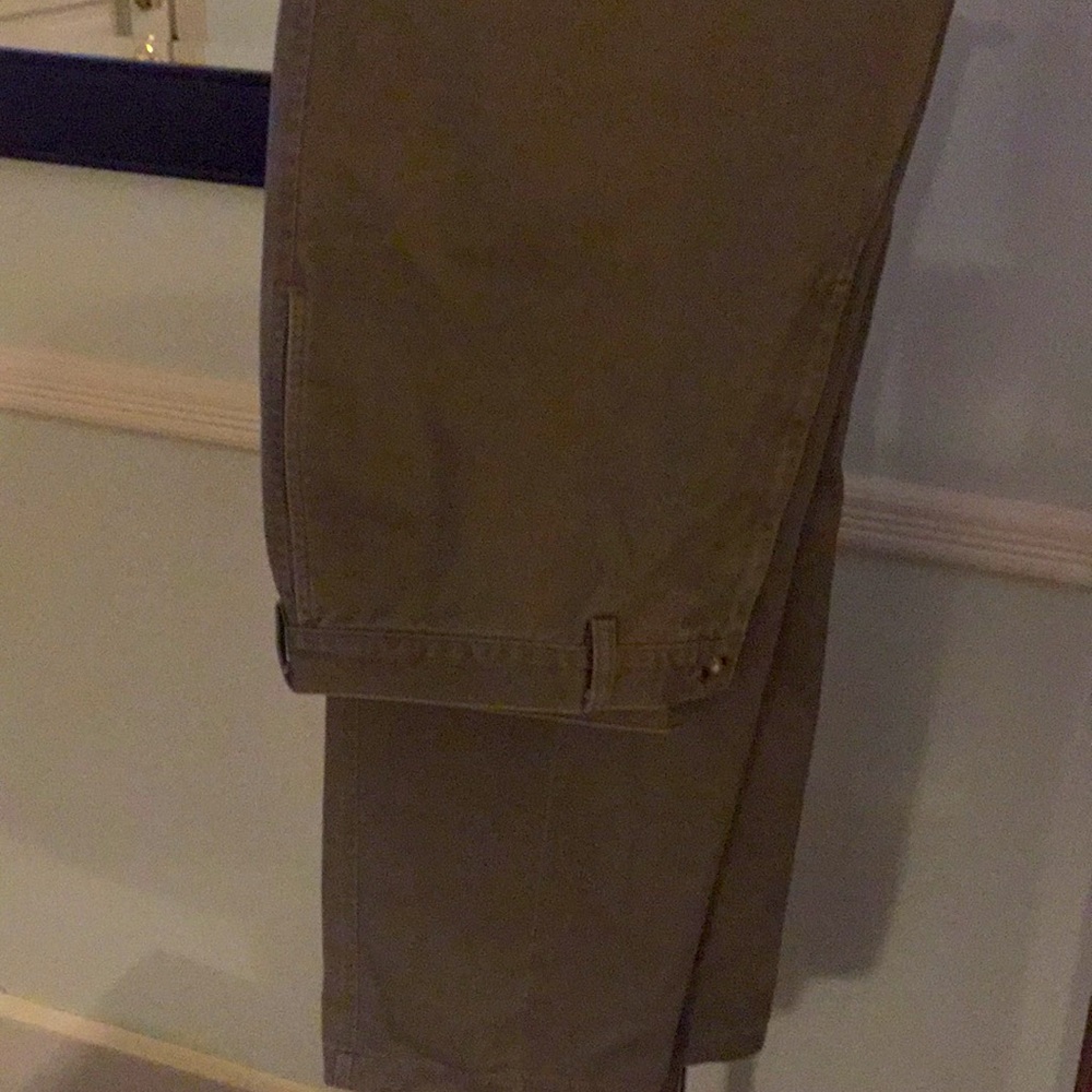 Men’s pants. HAGGAR. 38 x 34